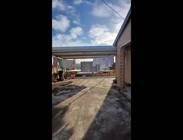 4 BEDROOM HOUSE FOR SALE IN ORIENT HILLS